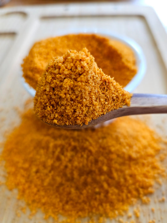 Seasoning salt with paprika