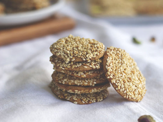 Dessert - Sesame seed cookies with pistachios (Barazek)